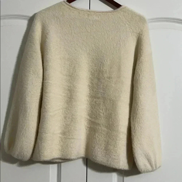 Max Studio Faux Fur Puffed Sleeve Jacket - Picture 11 of 11
